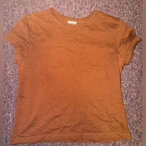 Everyday women’s cropped tee - Rust Brown